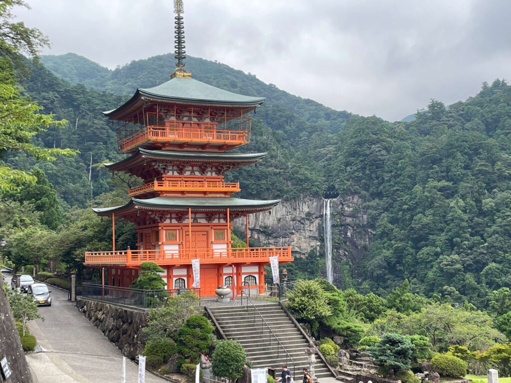 Nachi 3-storied pagoda and waterfall