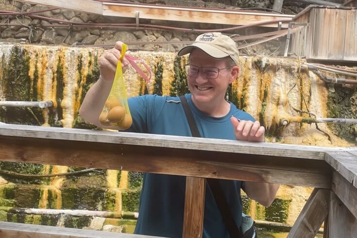 Yunomine hot spring egg bag