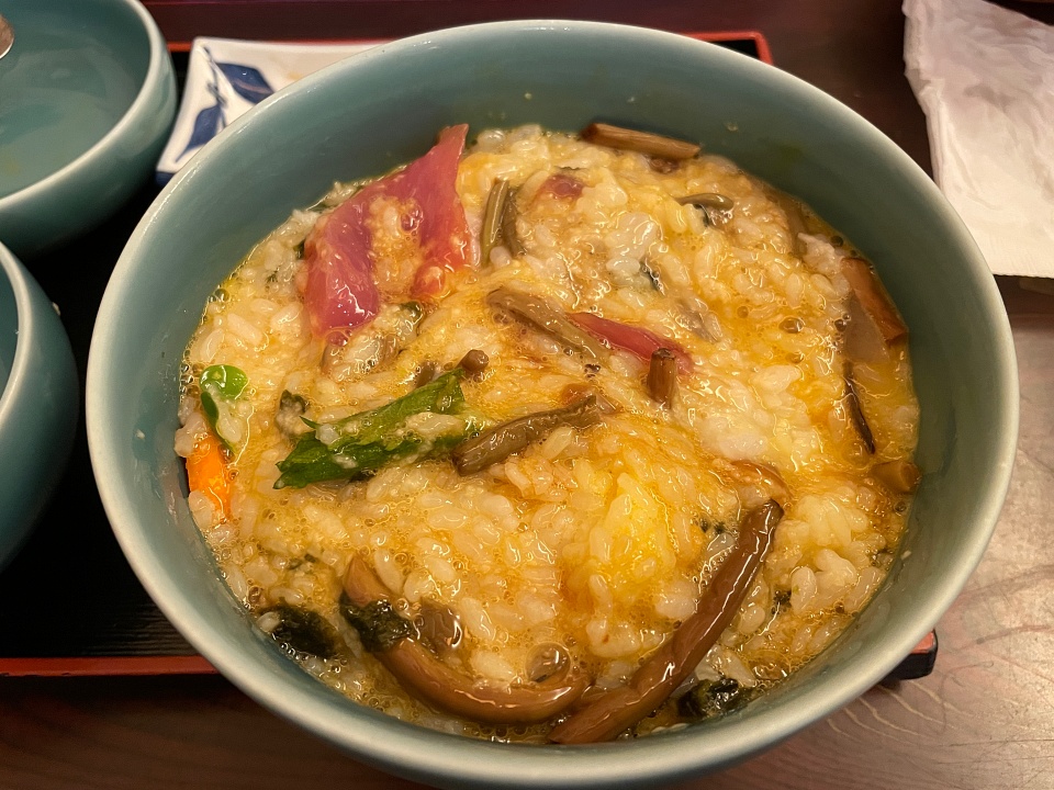 Kumanojidon mixed at Kiraku restaurant in Shirahama Japan