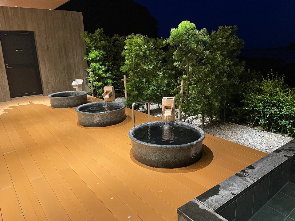 Outdoor individual tubs in Susami Japan